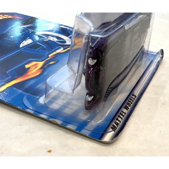 Hot Wheels 2001 First Editions 16 of 36 Collectable Car Evil Twin Toy Box Damage - Picture 8 of 9